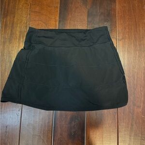 Lululemon Pacer Black skirt!
